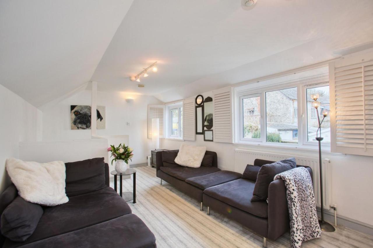 Holiday home Fantastic 1bd Hideaway 2 Minutes To The Sea *
