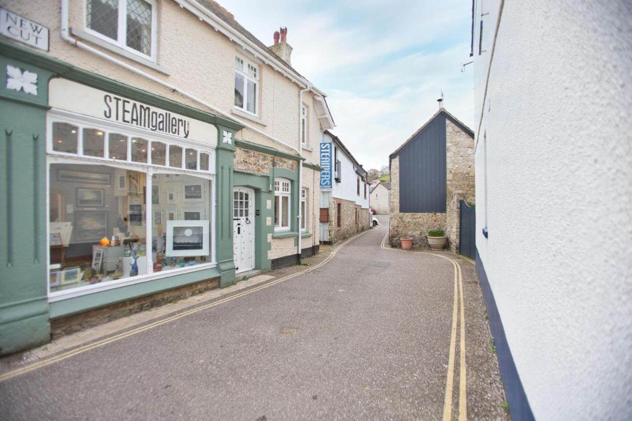 Holiday home Fantastic 1bd Hideaway 2 Minutes To The Sea *